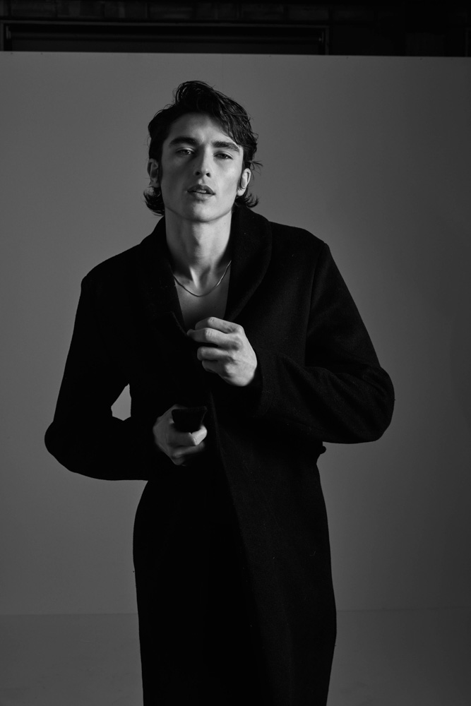 23-maxim-emanuel-book