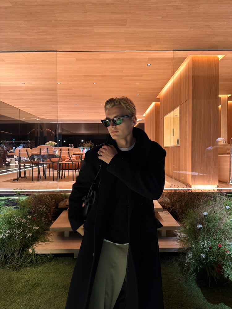 3-andre-elmenhorst-some-book